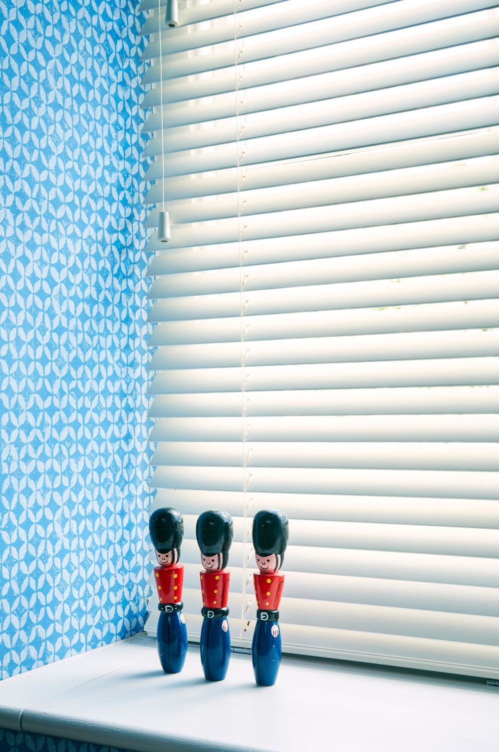 Wooden Venetian Blinds | Sherwood Chalk White | Rainbow Blinds Glasgow