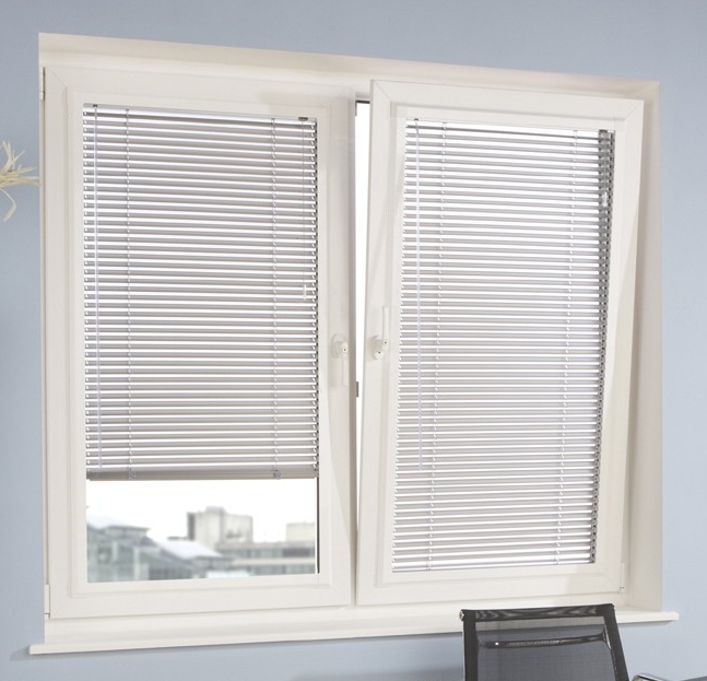 Perfect-Fit Venetian | White Aluminium Venetian | Rainbow Blinds Glasgow
